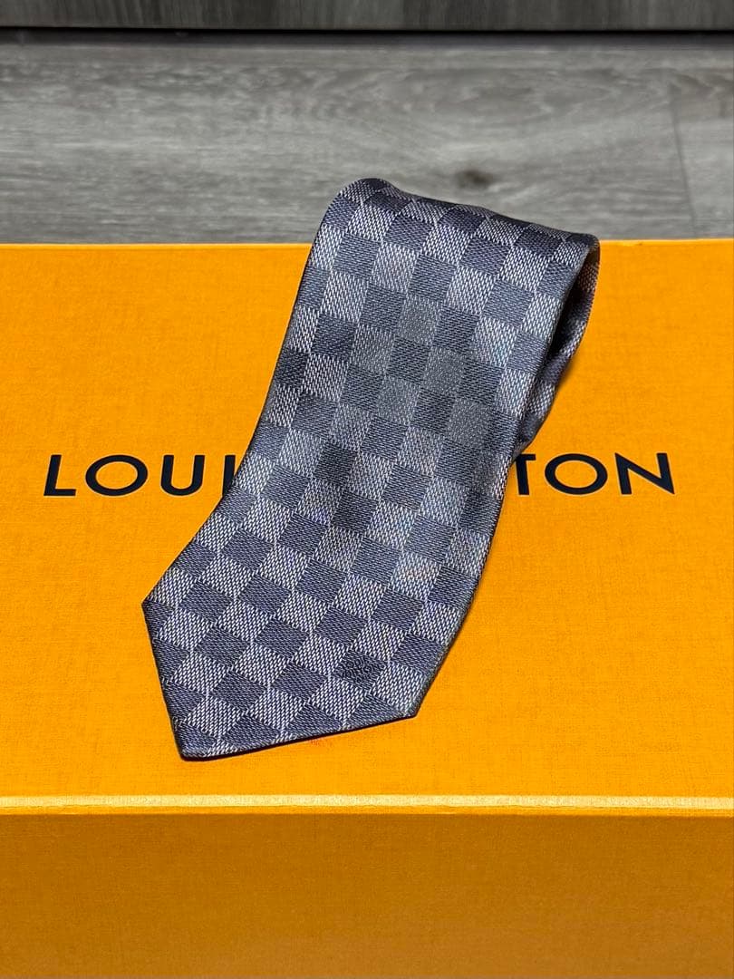 値下げ！Louis Vuitton ダミエ柄　ネクタイ