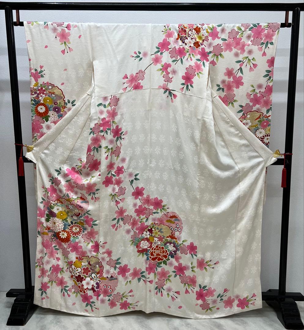 小柄な方　振り袖　フルセット　白　別誂長襦袢　成人式　金彩加工　刺繍入り　736