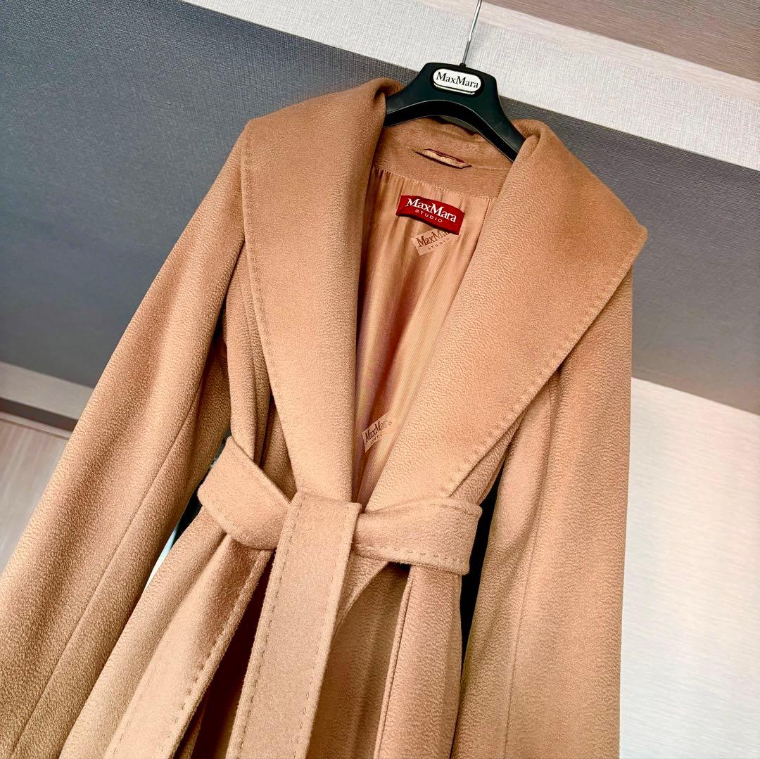 新品同様‼️ マックスマーラ 艶感美しい ショールカラーベルテッドコート
