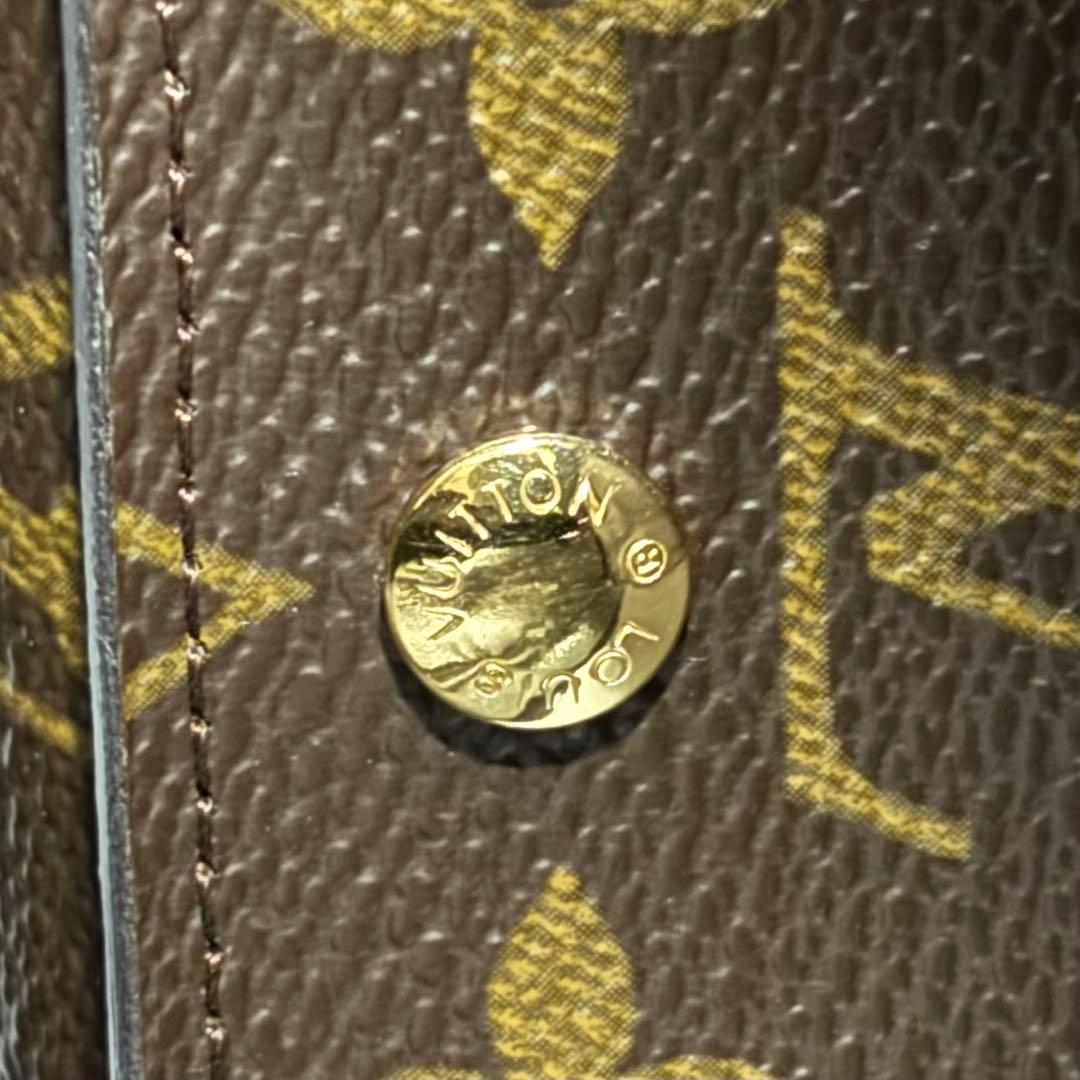 ☆美品☆ルイヴィトン モノグラム 折り財布 ポルトモネビエトレゾール ウォレット