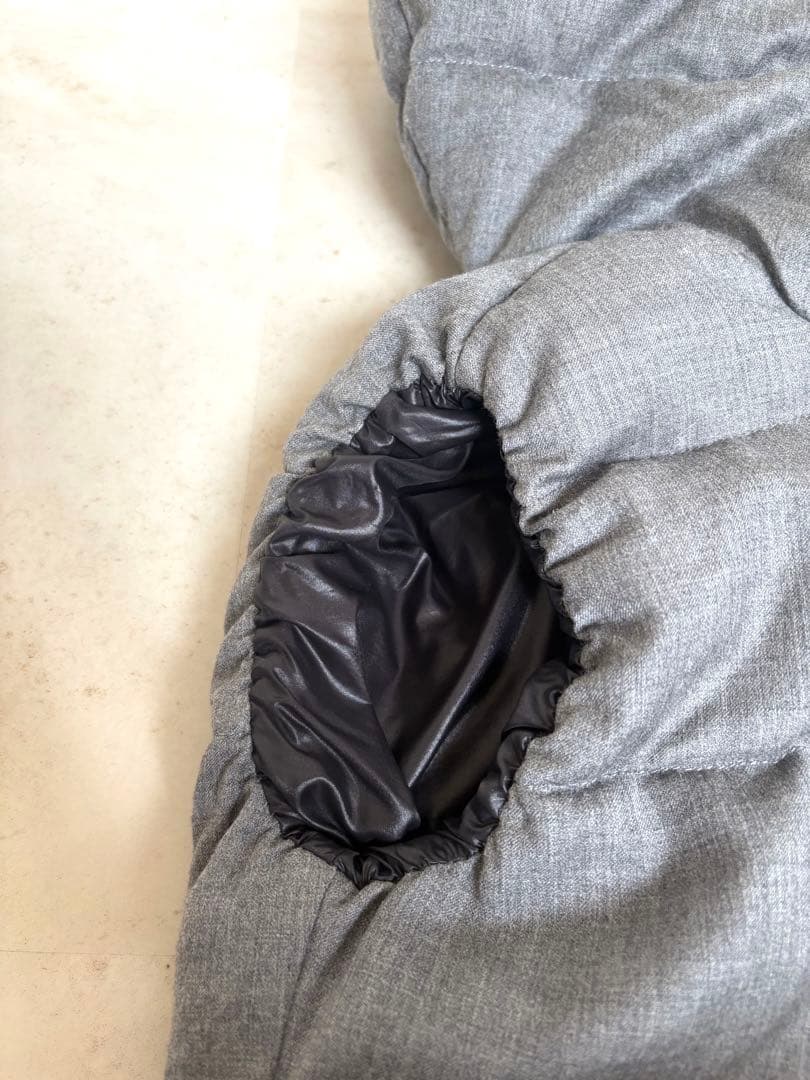 【美品】デュベティカ FEBEDUEウール ダウン ベスト 40 グレー