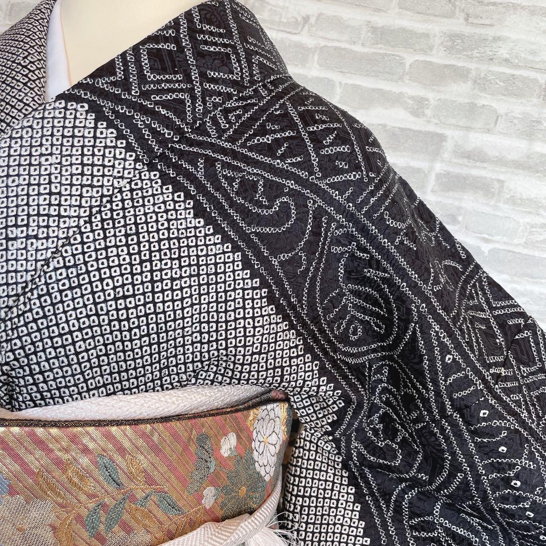 訪問着　フルセット　総絞り　宝相華　モノトーン　入学式　卒業式　着物　Q4