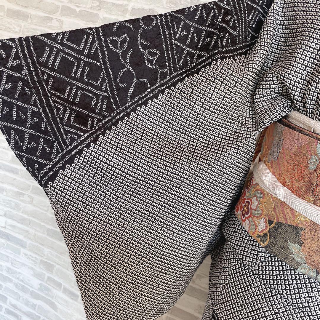 訪問着　フルセット　総絞り　宝相華　モノトーン　入学式　卒業式　着物　Q4