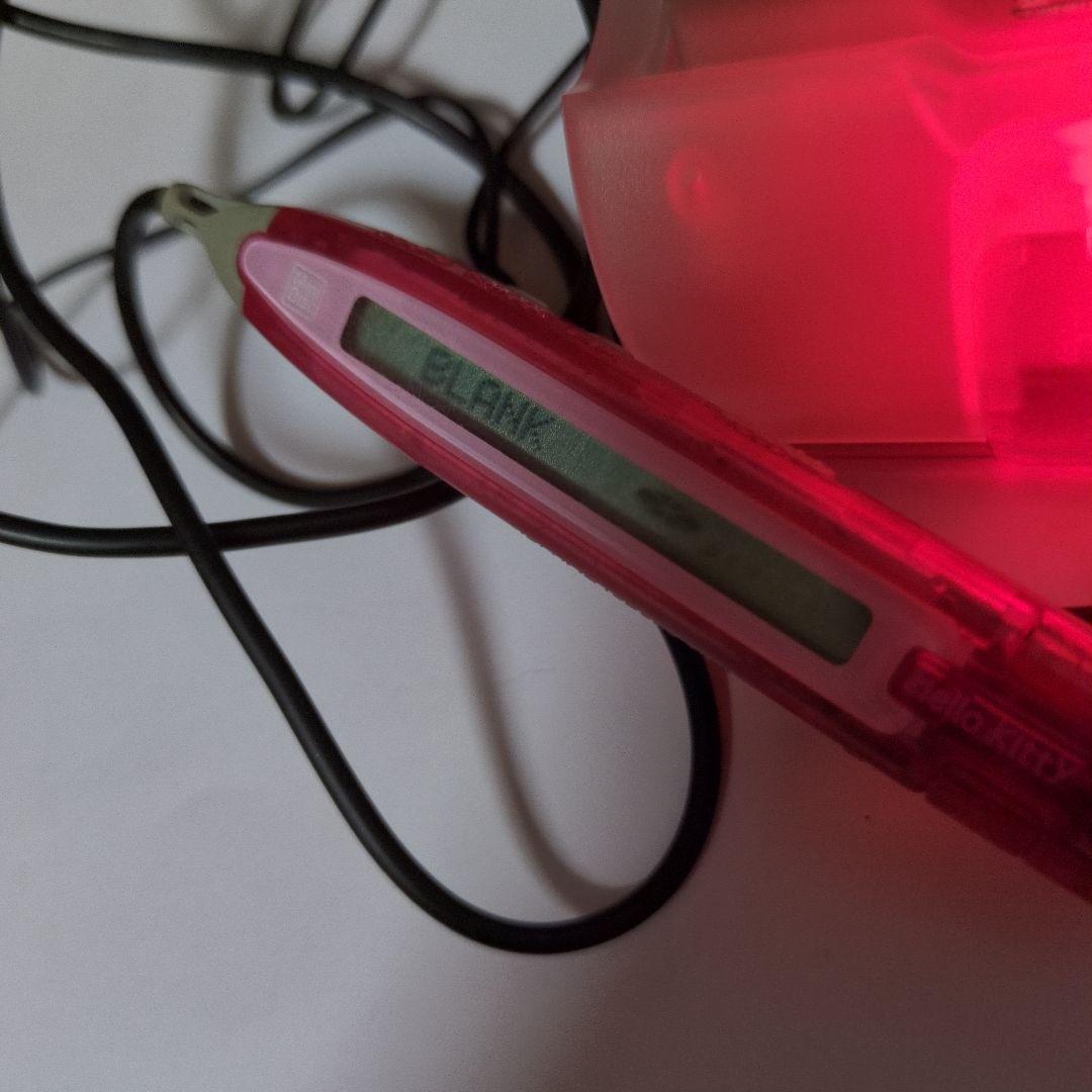 u*9様 ハローキティ　【訳あり】ポータブルMDプレイヤー　サンリオ