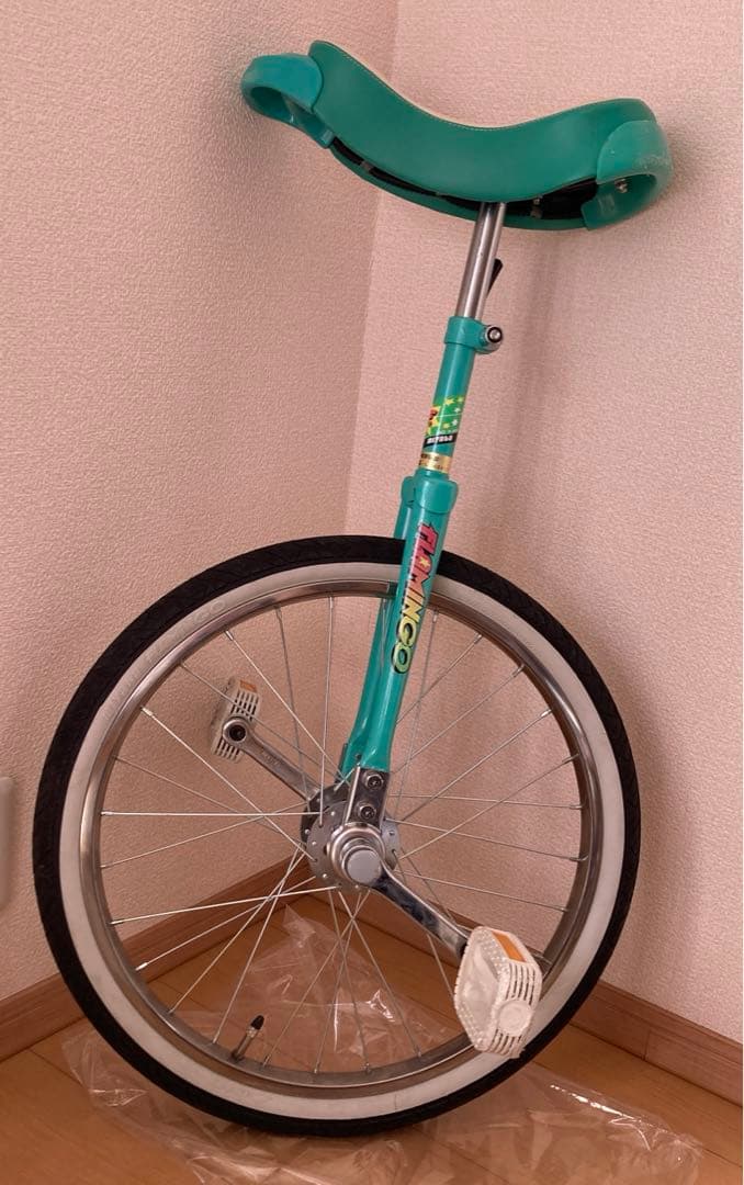 一輪車 ミヤタ　フラミンゴ　20インチ　認定品