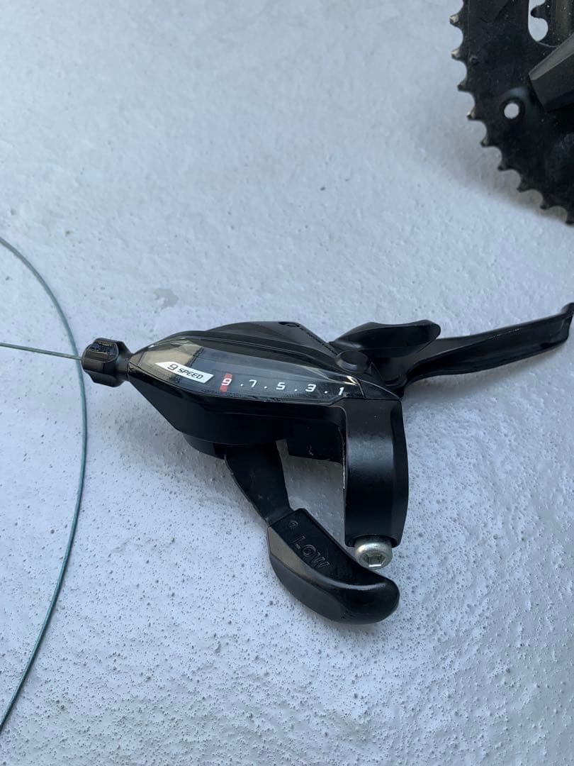 SHIMANO コンポーネントセット クランク　ブレーキハブ