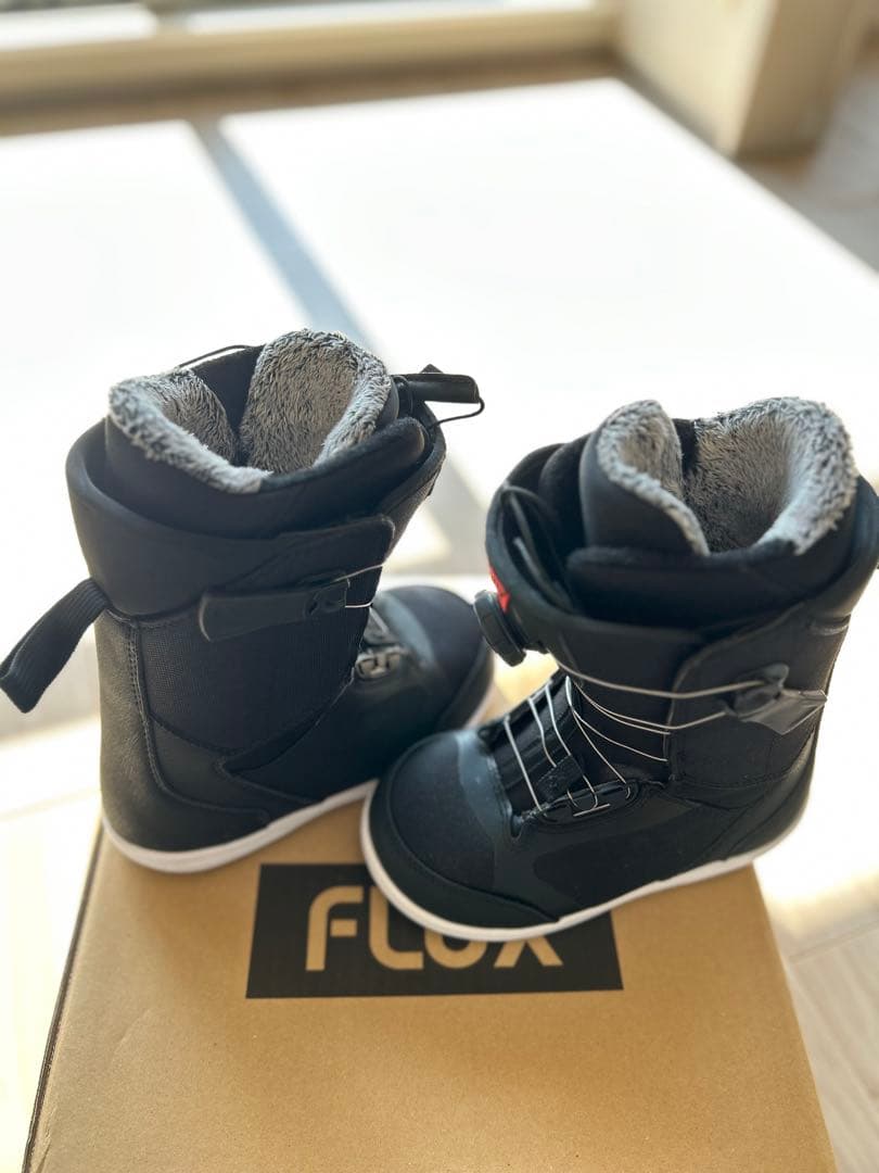FLUX 2025購入 スノーボードブーツ ブラック