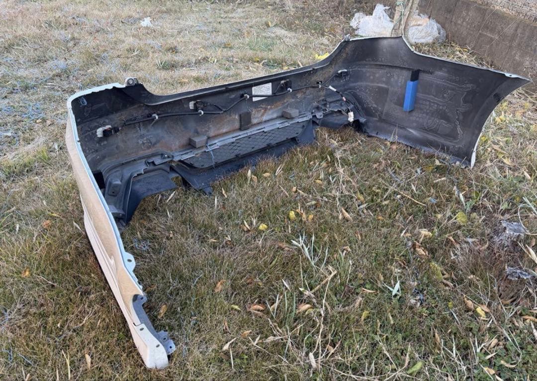 F4/ ARS220/AZSH20/AZSH21/GWS224クラウンRS純正