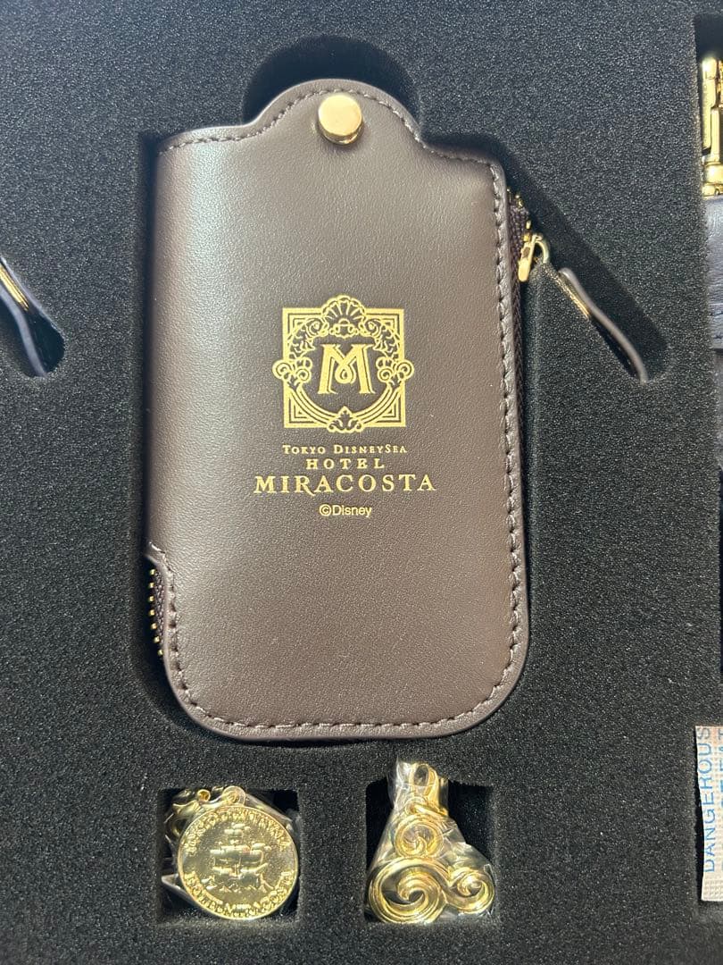ディズニーシー　ミラコスタホテル　スウィートルーム 宿泊者特典　本革キーケース