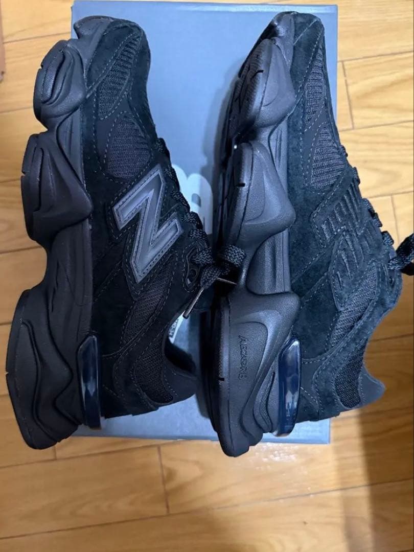 New Balance U9060BPM 23.0ブラックシルバー