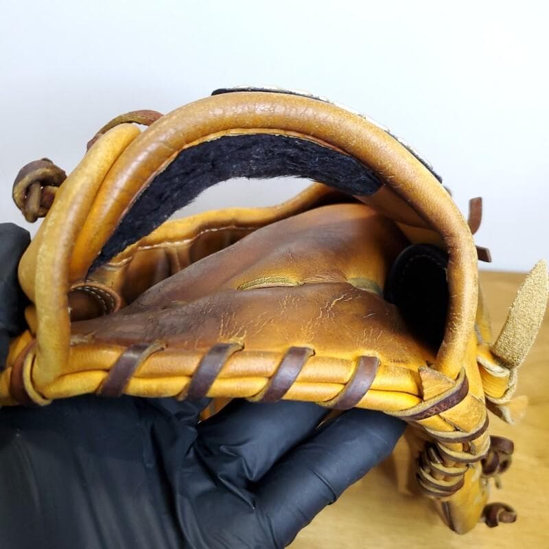 ミズノ グローバルエリート Lvシリーズ 限定品 内野用 軟式グローブ