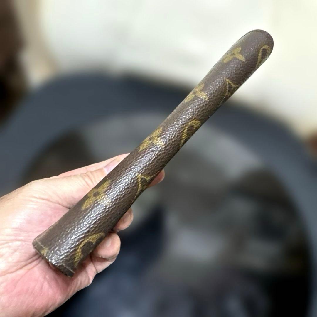 20☆優良品☆フラットタイプ♪サラ長財布