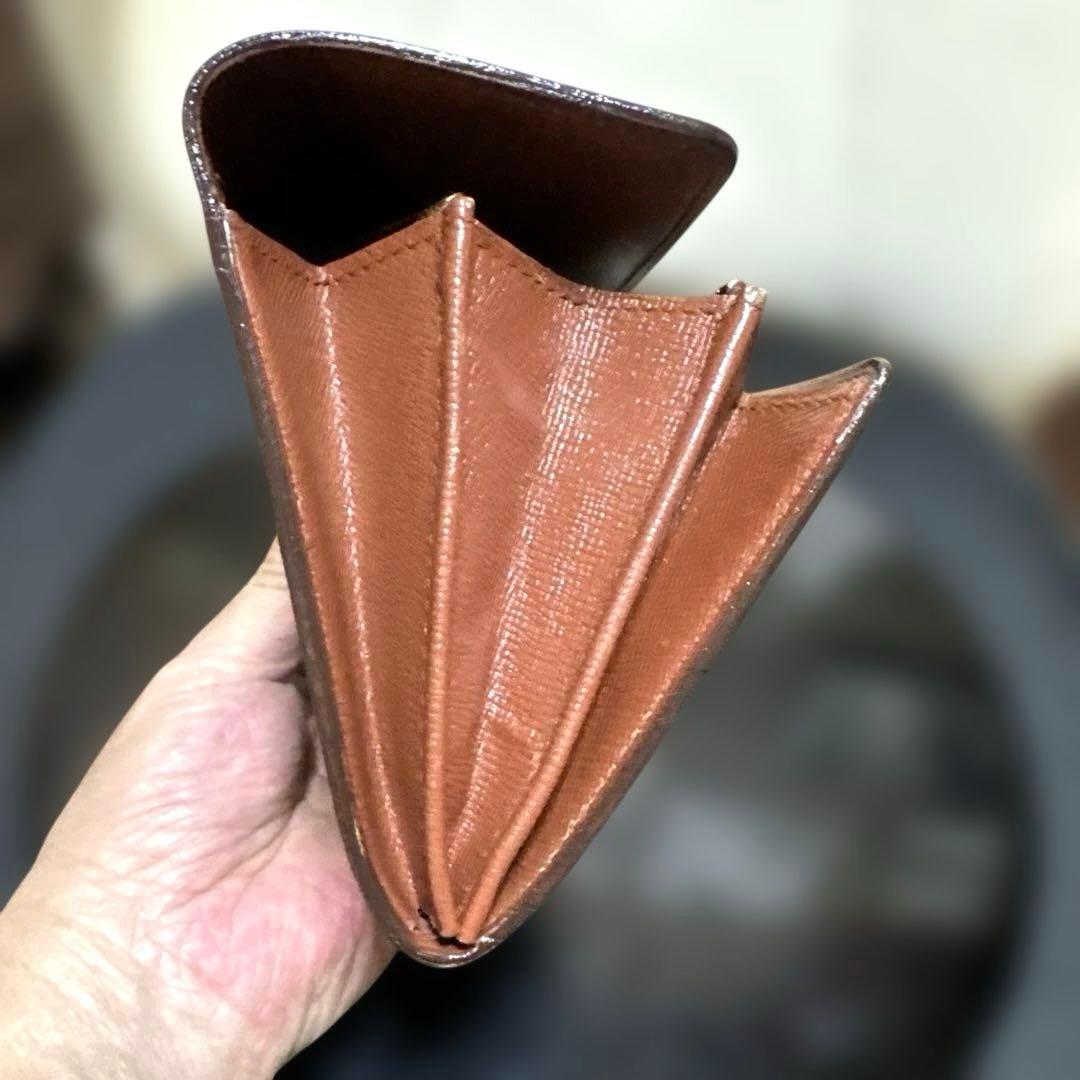 20☆優良品☆フラットタイプ♪サラ長財布