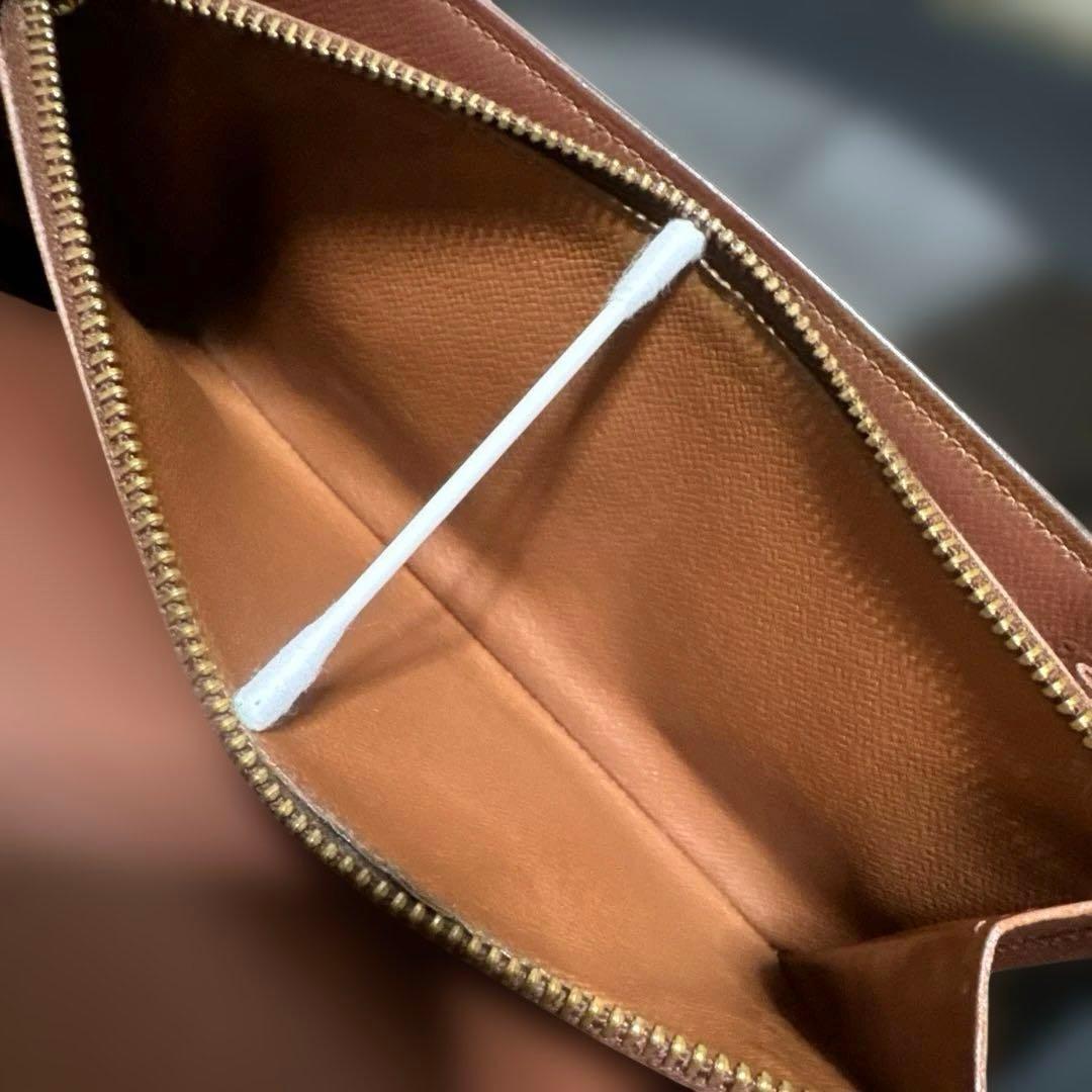 20☆優良品☆フラットタイプ♪サラ長財布