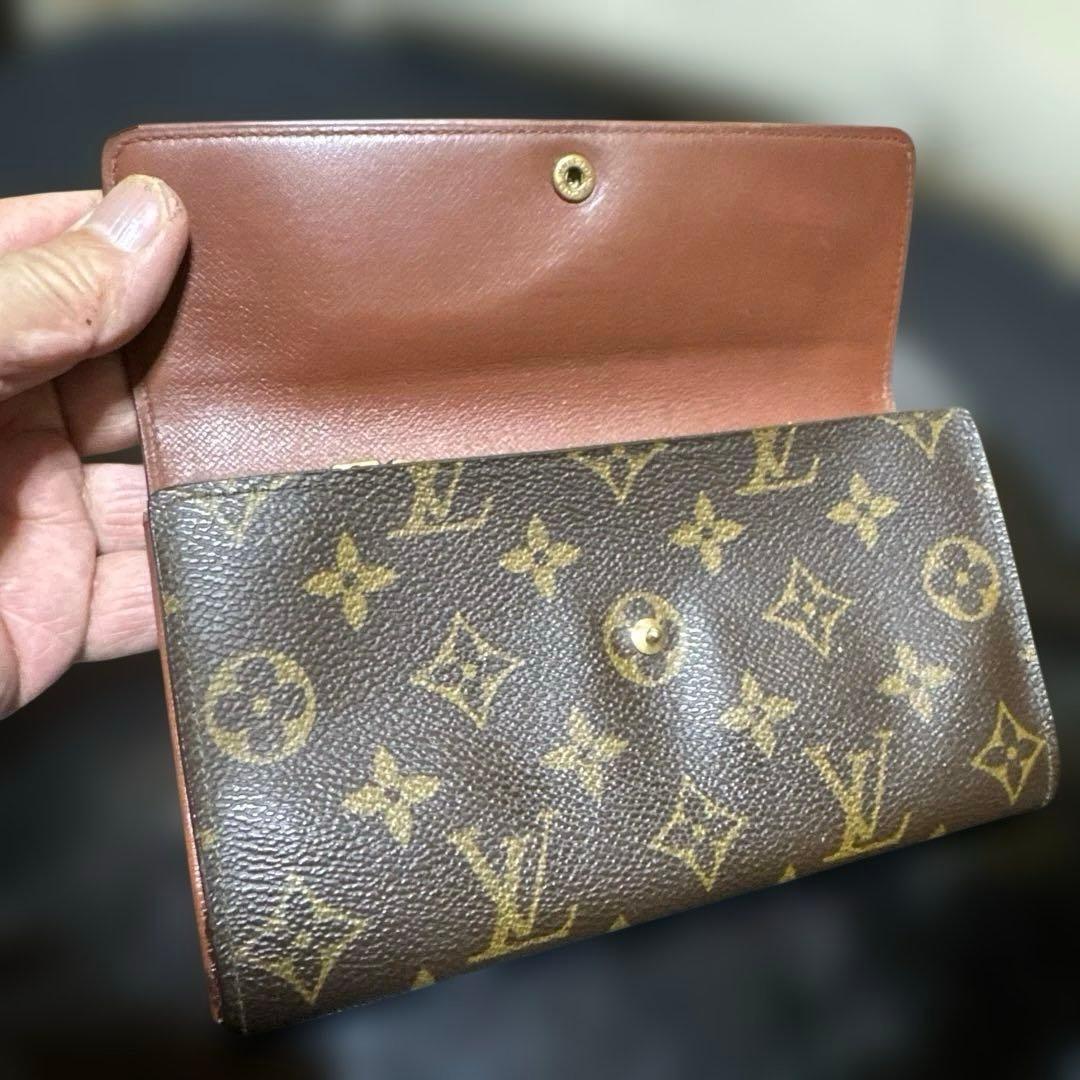 20☆優良品☆フラットタイプ♪サラ長財布