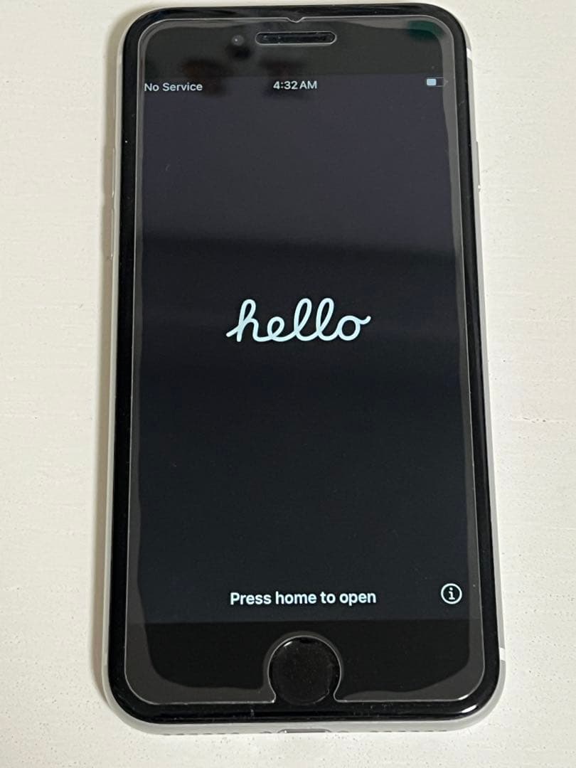 Apple iPhone SE (第2世代) ホワイト 64GB SIM フリー