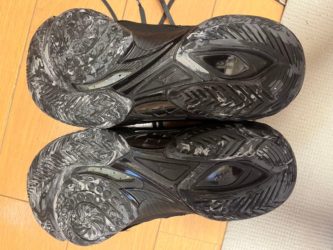 漆黒ブラック 激レア！ ミズノ BDSS 限定 バドミントン シューズ