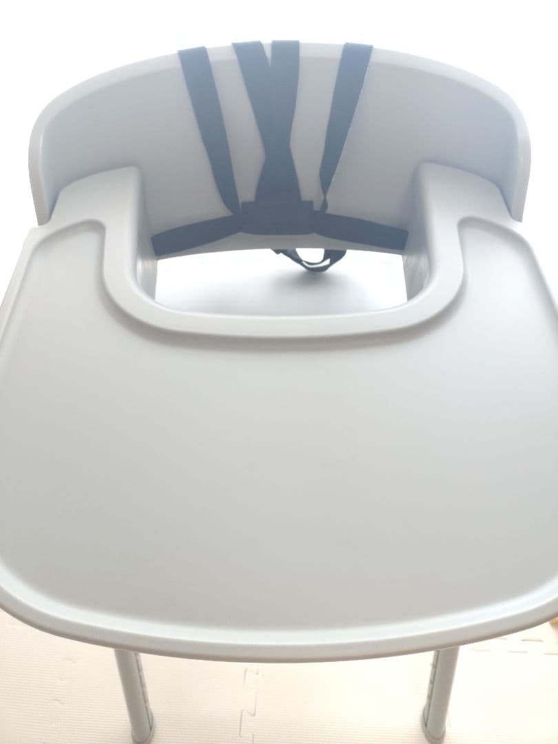 NOVUSノウス　ハイチェア 安全ベルト付　グレー　説明書つき