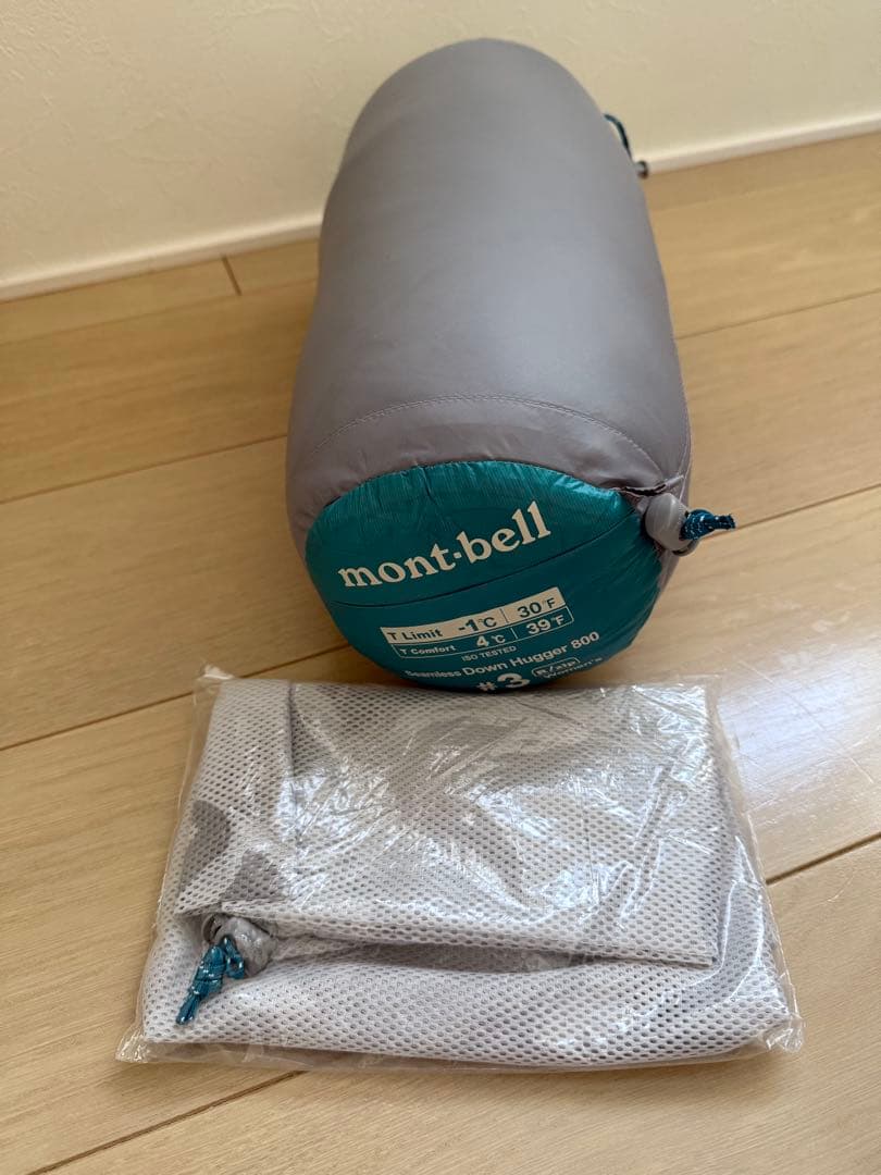 ダウンシュラフ　寝袋　ウレタンパッド