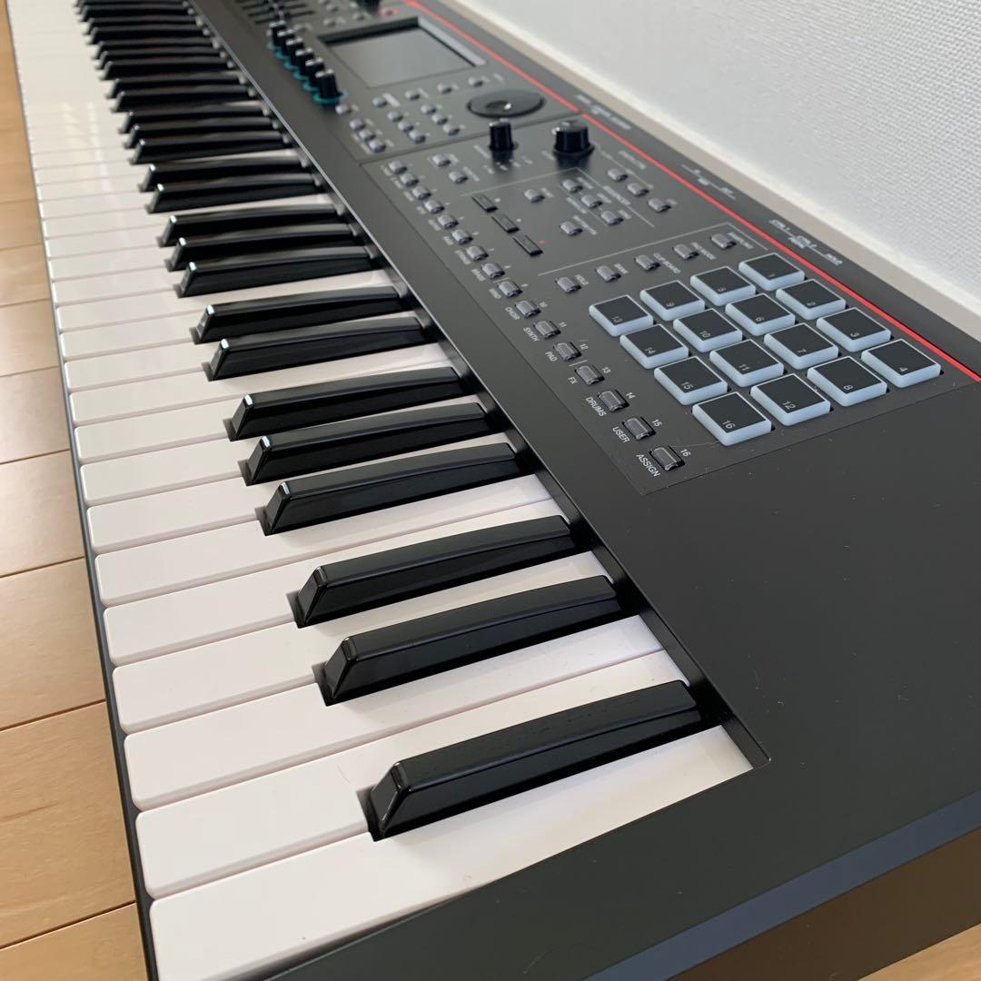 Roland FANTOM-07 シンセサイザー