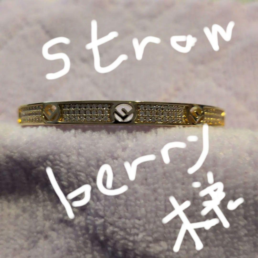 FENDI ゴールド バングル　Sサイズ