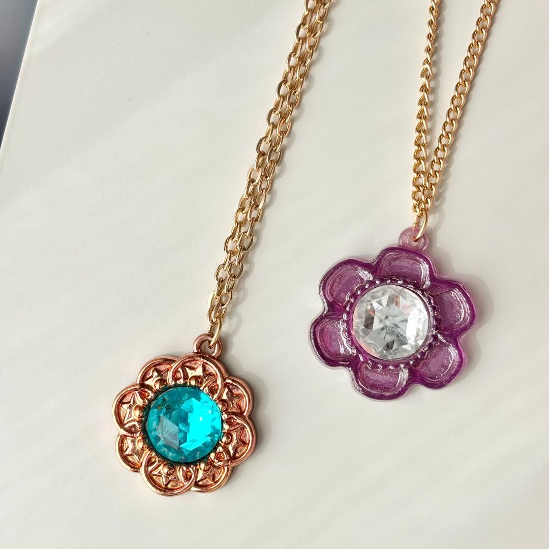 セボンスター　２個セット　１９９０年代　花形ペンダント