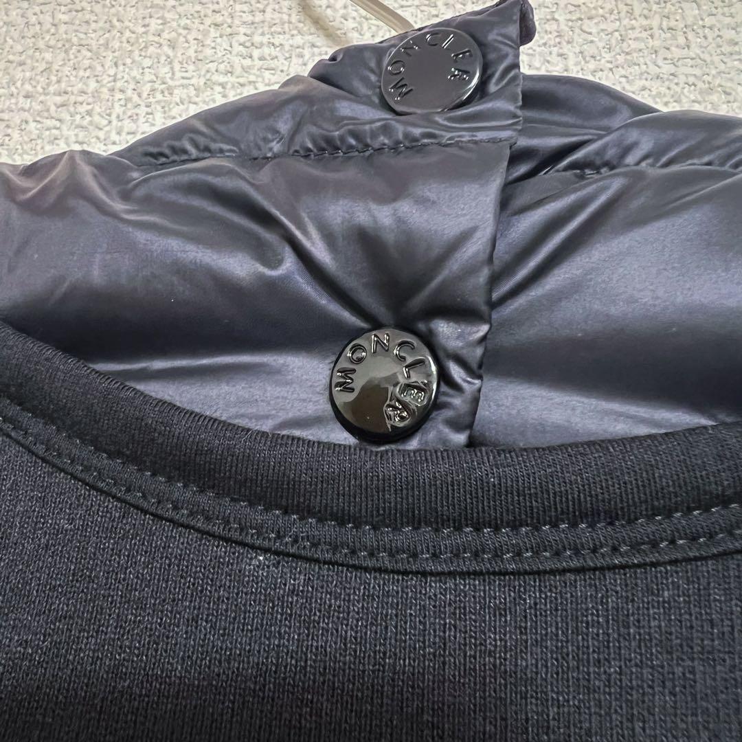 Moncler モンクレール　ポンチョ　ケープコート　ブラック　フード付き