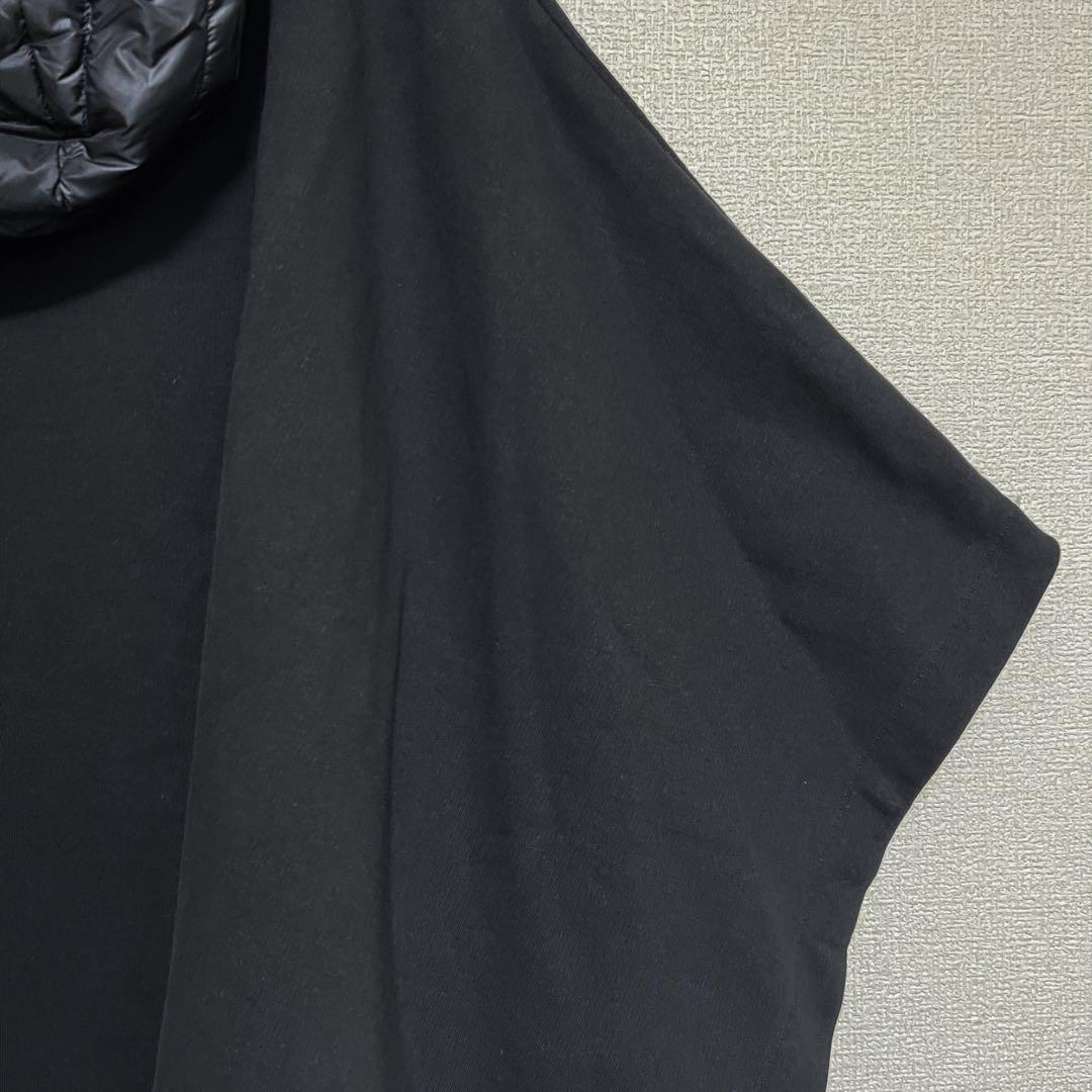 Moncler モンクレール　ポンチョ　ケープコート　ブラック　フード付き