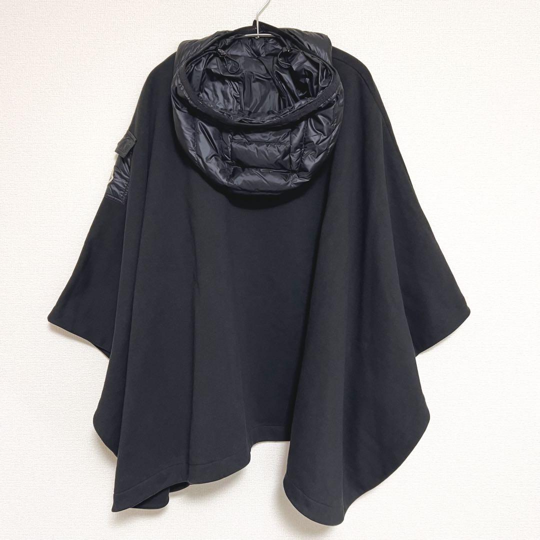 Moncler モンクレール　ポンチョ　ケープコート　ブラック　フード付き