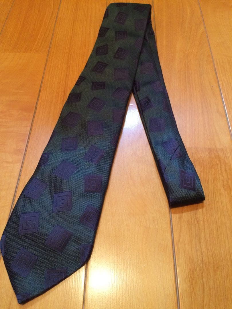 ホリデー&ブラウン ネクタイ