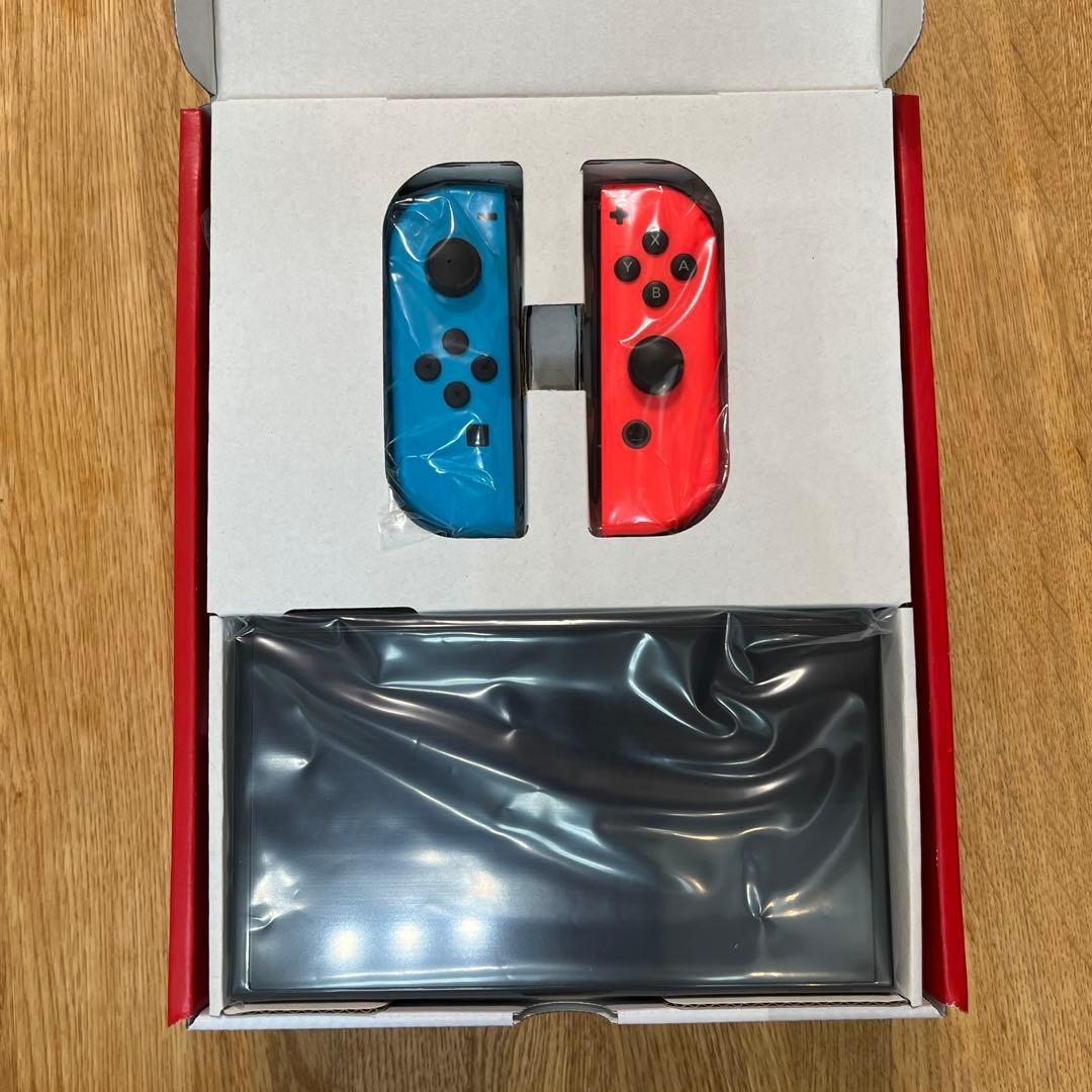 ニンテンドーSwitch有機ELモデル