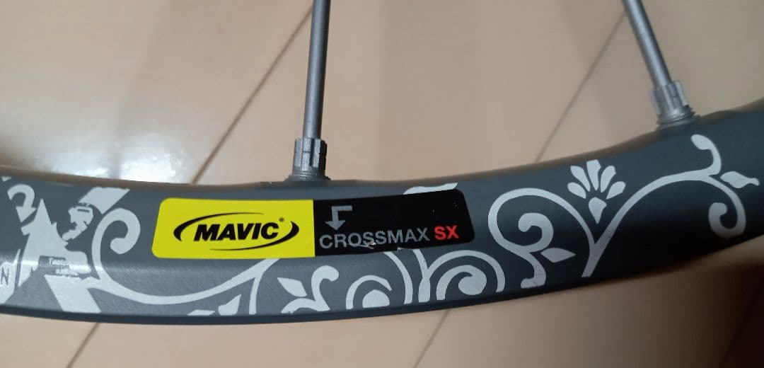 最終セール！Mavic CROSSMAX SX 完組フロントホイール 　26㌅