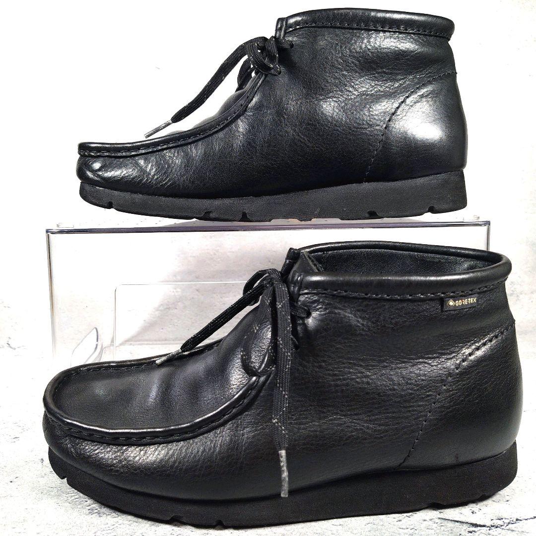 人気デザイン 美品 Clarks【26.5】Wallabee Boots GTX