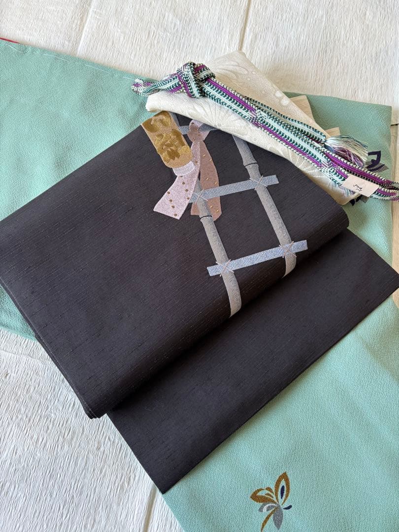 ❤️主役になれる正絹小紋　縮緬　ティファニーブルー　新品保管　新品畳紙付き