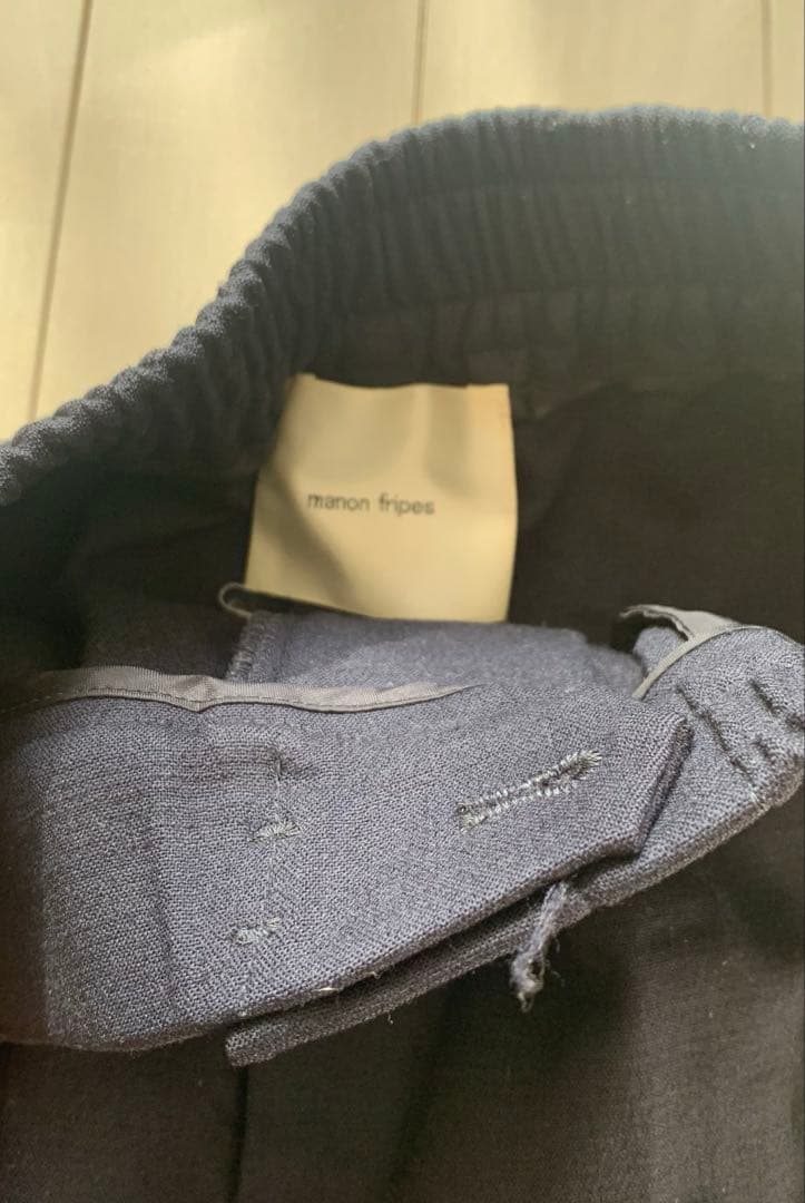 マノンフリップ ボンボンパンツ　ネイビー