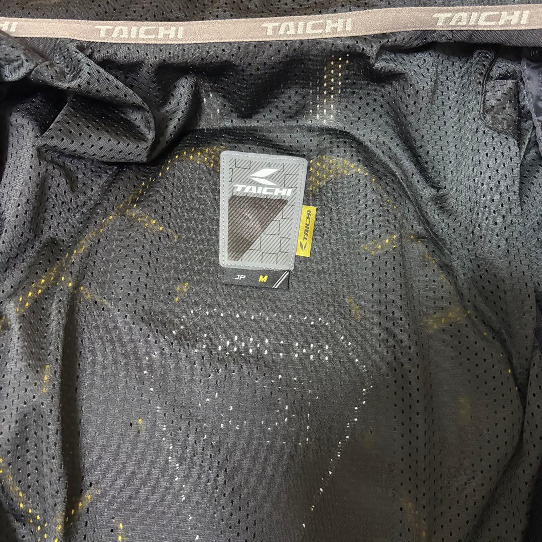 RSタイチのRSJ718 アームド オールシーズンジャケットです