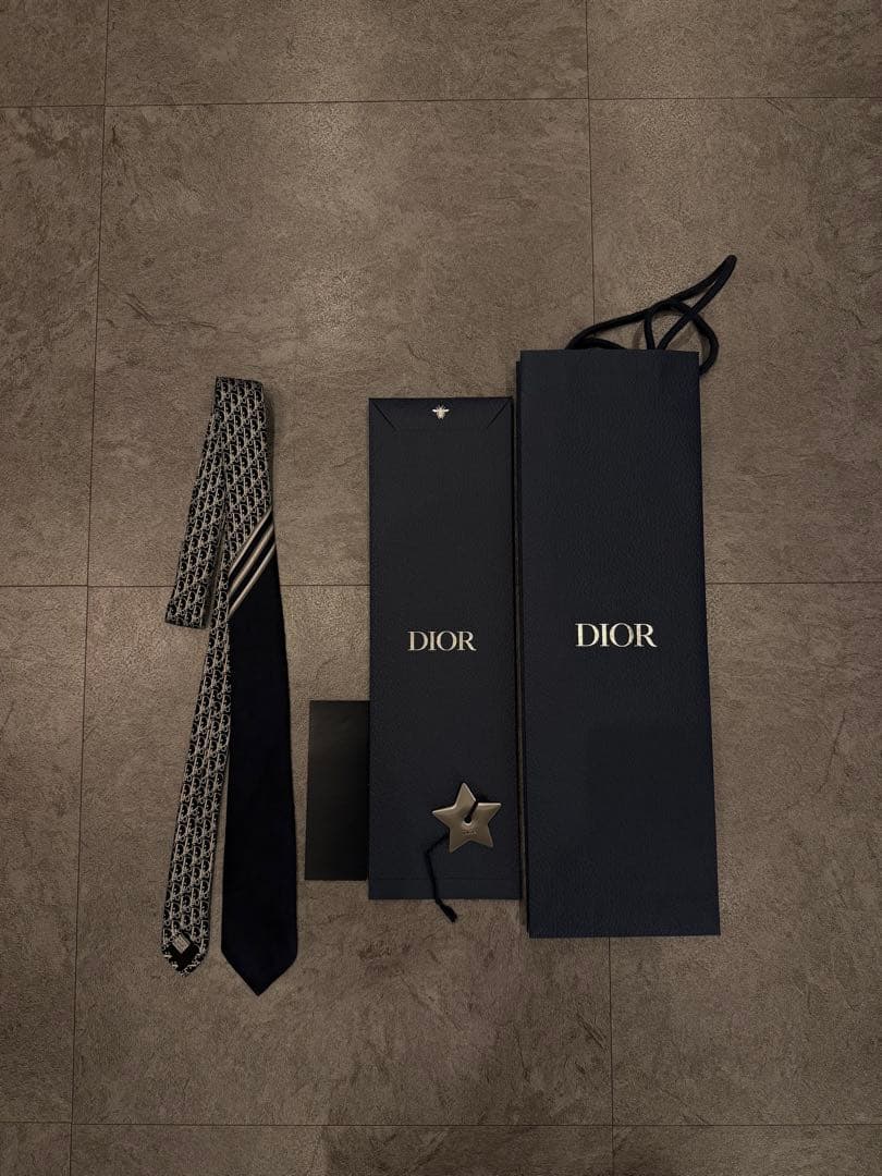 【新品同様】DIOR オブリーク シルクネクタイ ネイビー