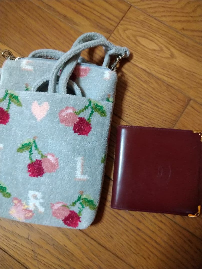 フェイラー　キープスマイリングチェリー　ショルダー