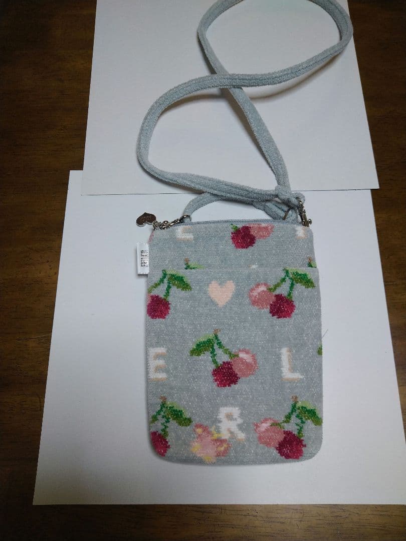 フェイラー　キープスマイリングチェリー　ショルダー