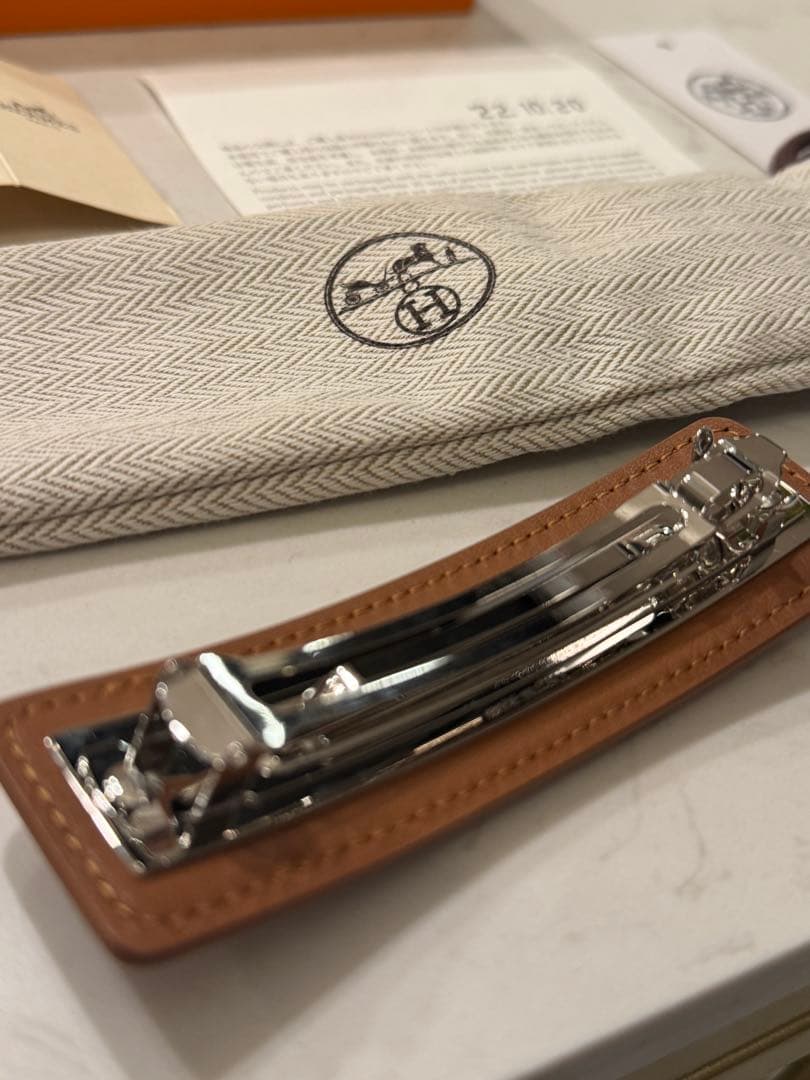 ✨️HERMES✨️エルメス バレッタヘアピン レザー ラタン