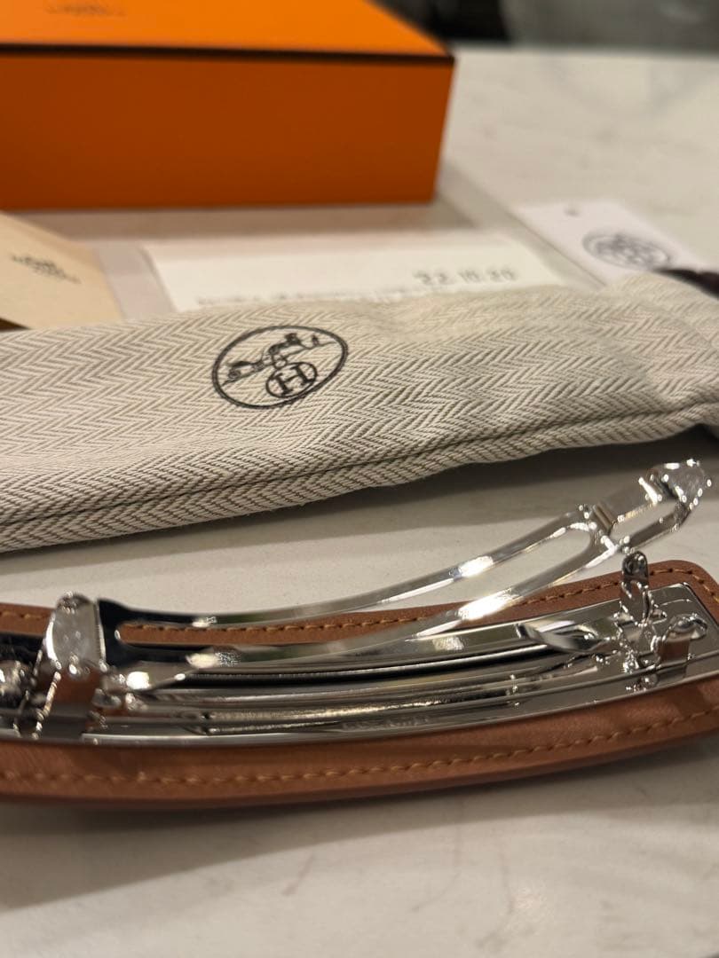 ✨️HERMES✨️エルメス バレッタヘアピン レザー ラタン