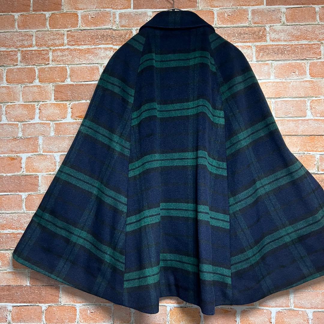 (未使用級)ジェンヌxブリジット　バルドー　コラボポンチョケープコート　チェック