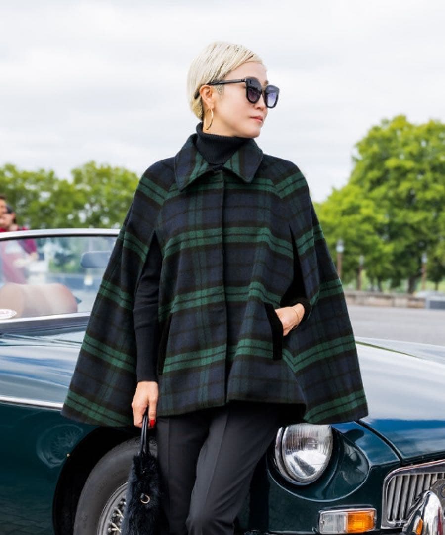 (未使用級)ジェンヌxブリジット　バルドー　コラボポンチョケープコート　チェック