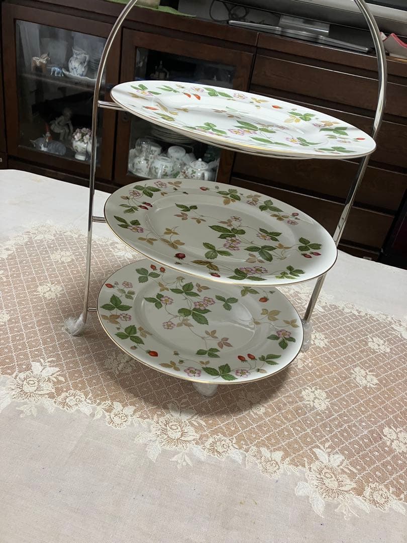 アフタヌーンティー　ステンレス製スタンド3段　【SEASONS】 ケーキスタンド