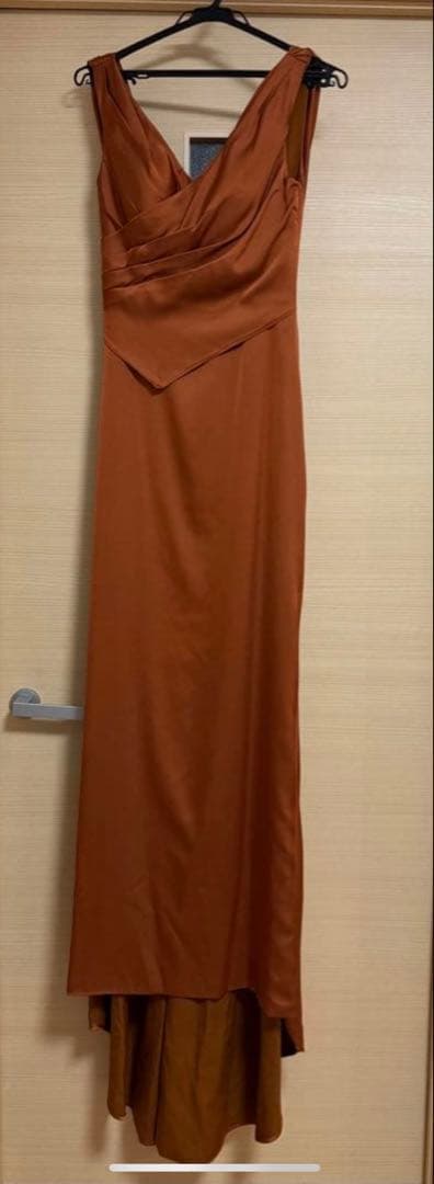 オレンジ サテン風 スリーブレスドレス（値下げ中！1万円→9千円）