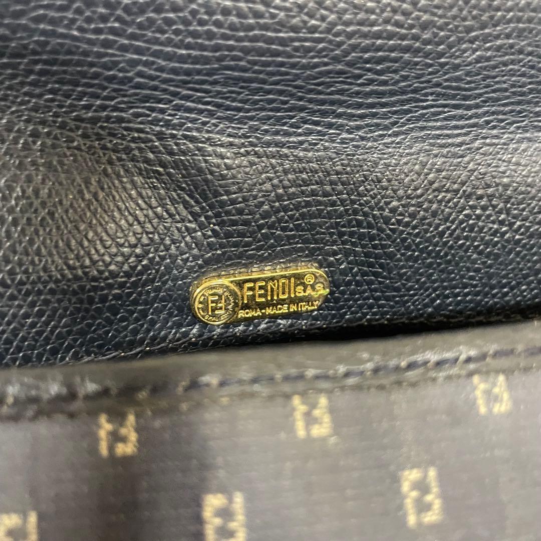 FENDI フェンディ vintage ヴィンテージ ショルダー ロゴ
