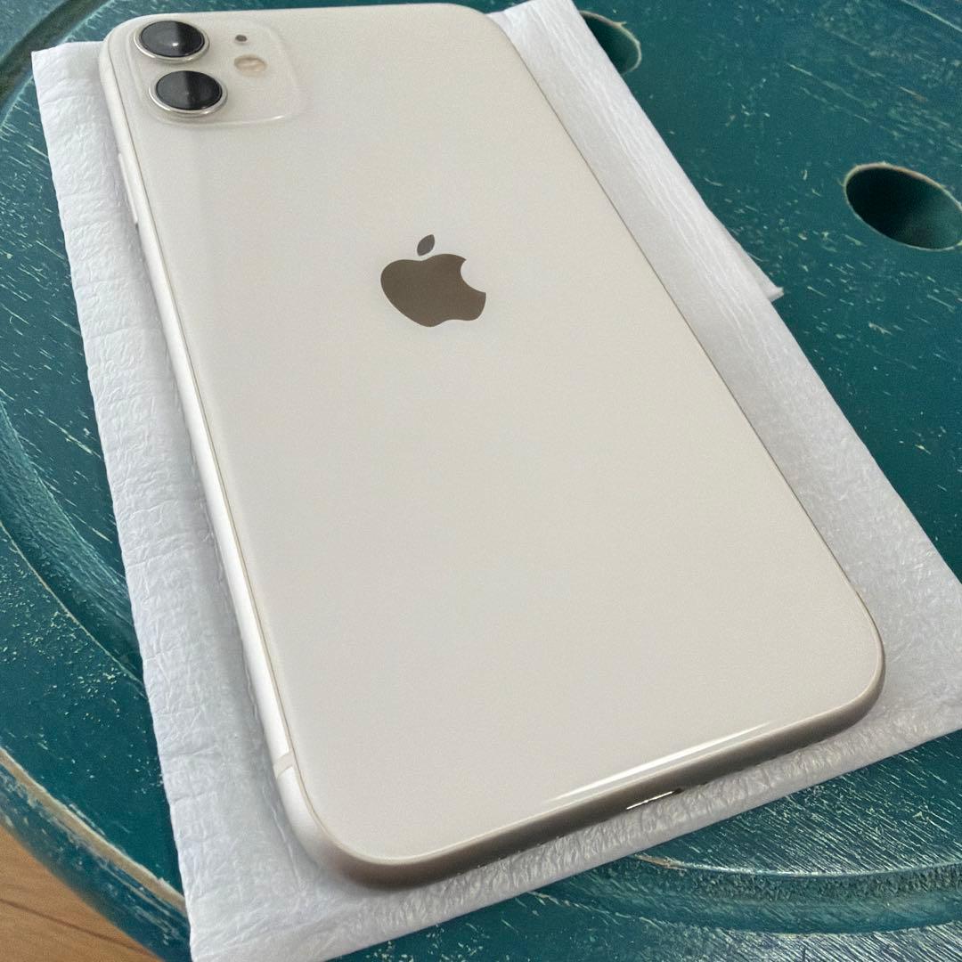 iPhone 11 ホワイト 64GB 本体 箱のみ