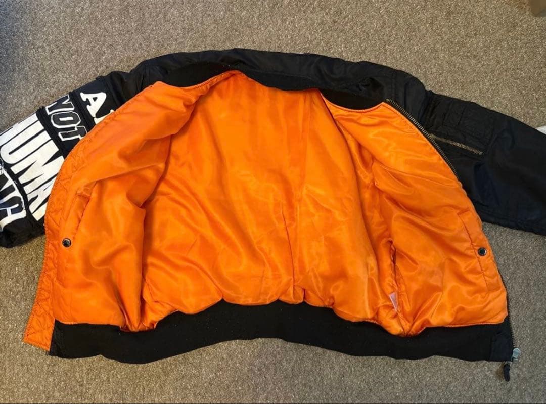 IAMNOTAHUMANBEING MA-1 ジャケット