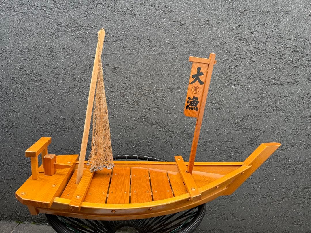 木製寿司桶 網付き 伝統的なデザイン