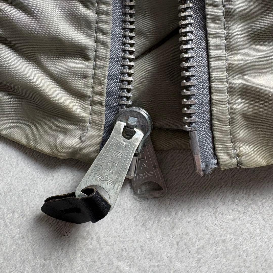 80s-90s USA製 alpha ma-1 シルバー　ボンバージャケット